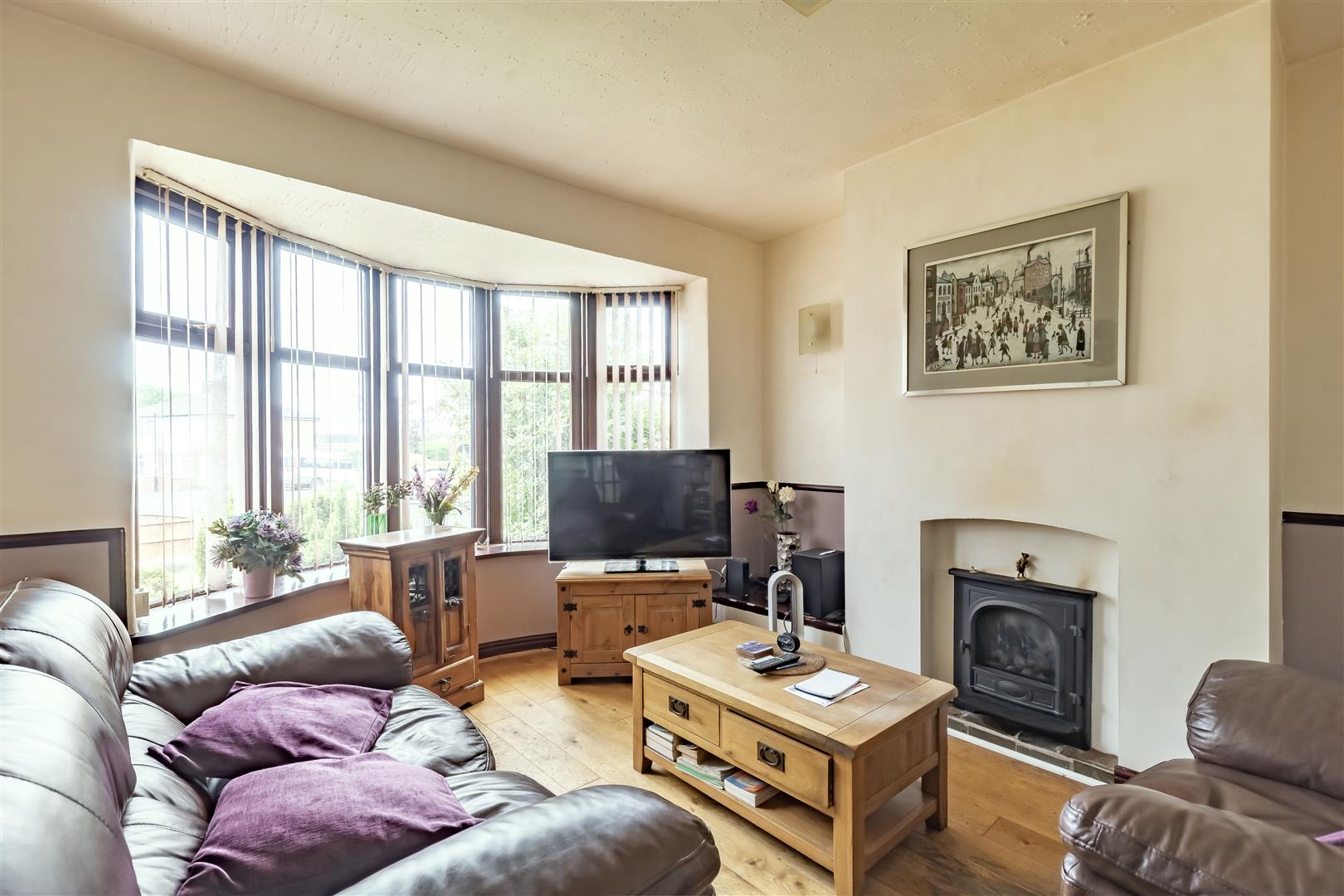 3 bed property in Lime Grove, Chorley